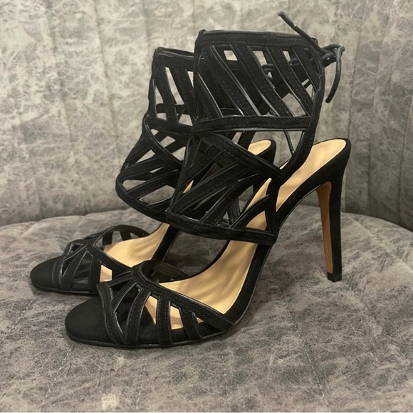 Banana republic suede strappy laser cut heels - Picture 2 of 8
